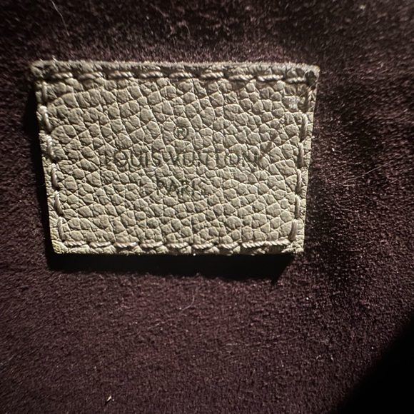 Louis Vuitton Neverfull MM Turtledove Monogram Empreinte with Pouchette. - Picture 4 of 15